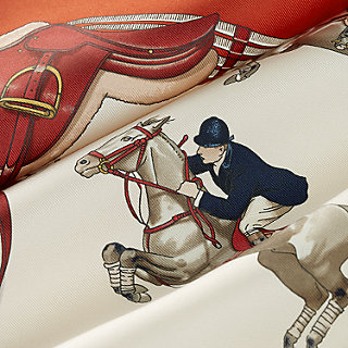 Jumping scarf 45 | Hermès Canada